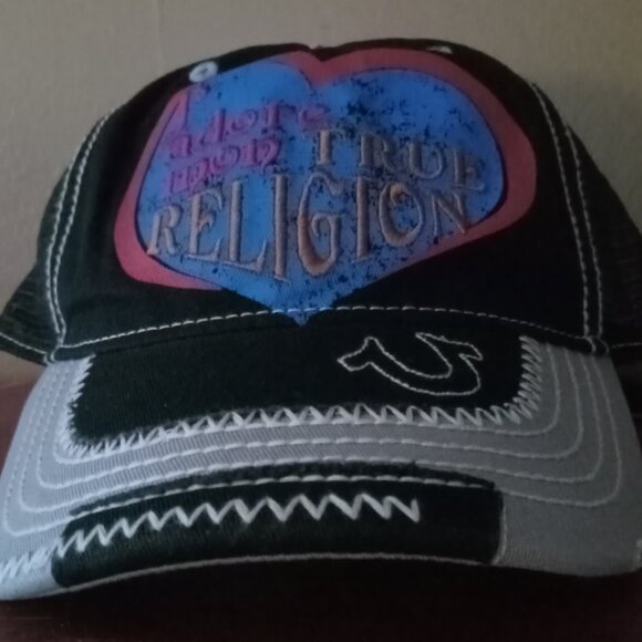 True Religion Hat - Picture 1 of 4